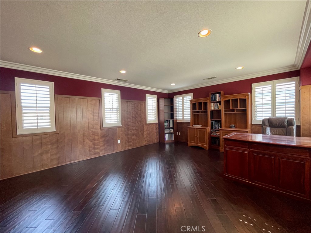 6839 Cleveland Bay Court