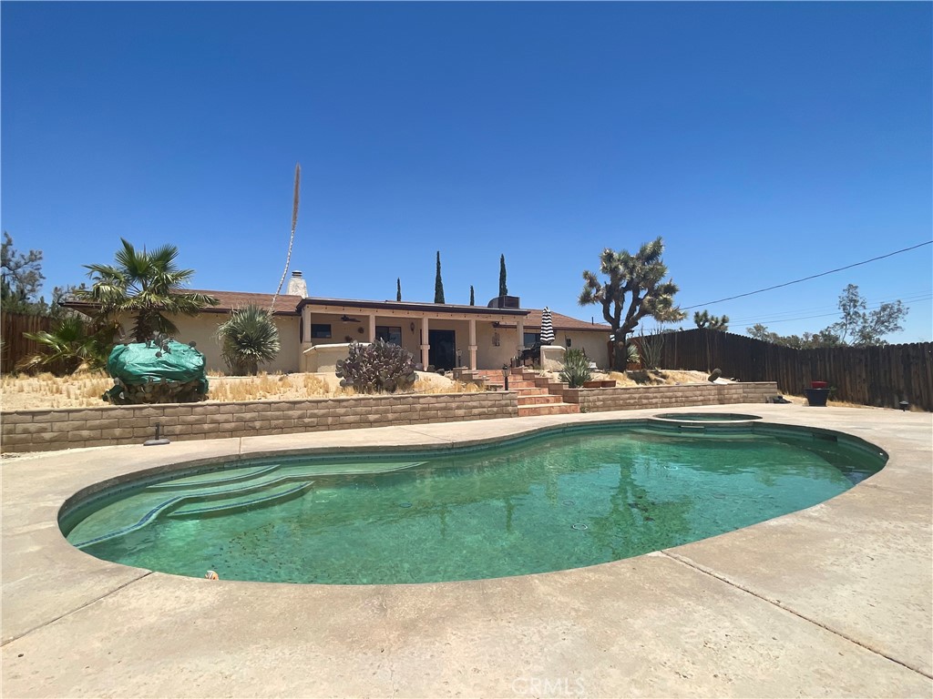 57625 Sierra Way