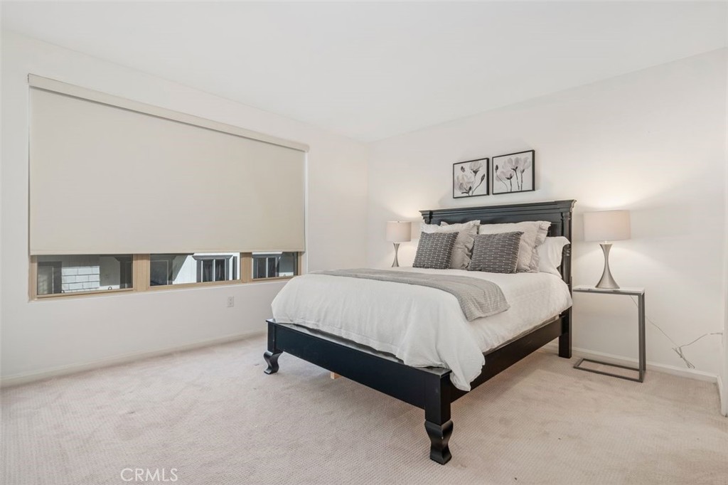 128 N Oak Knoll Avenue 317