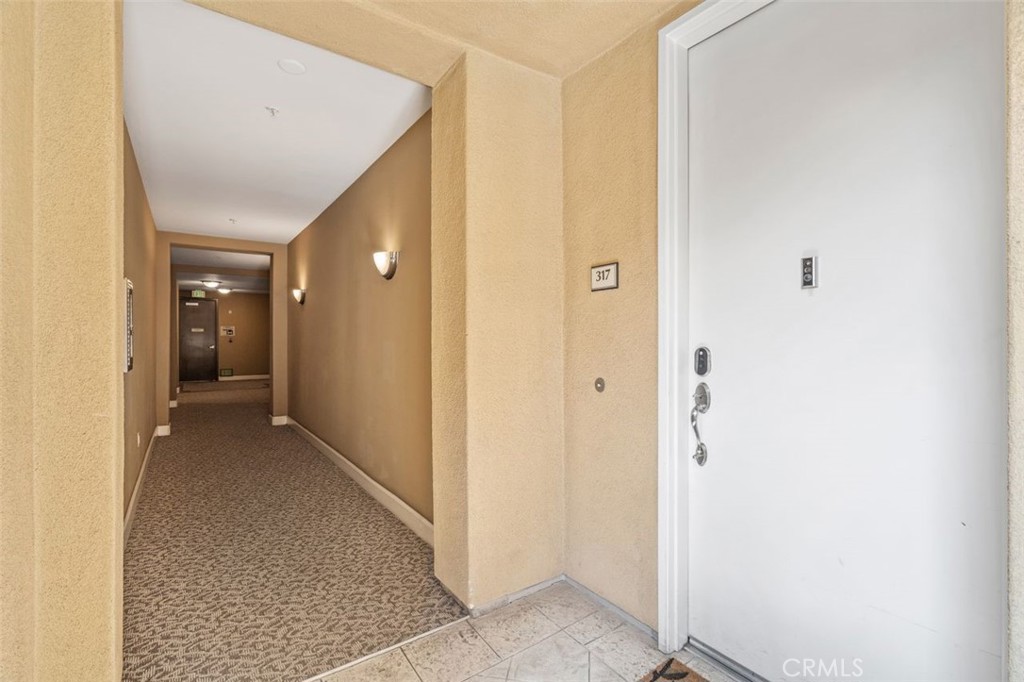 128 N Oak Knoll Avenue 317