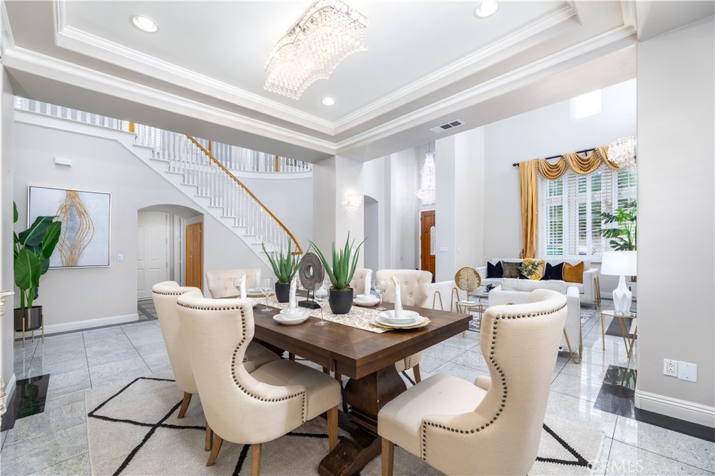 688 Radbury Place