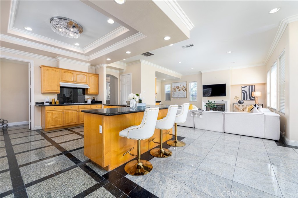 688 Radbury Place