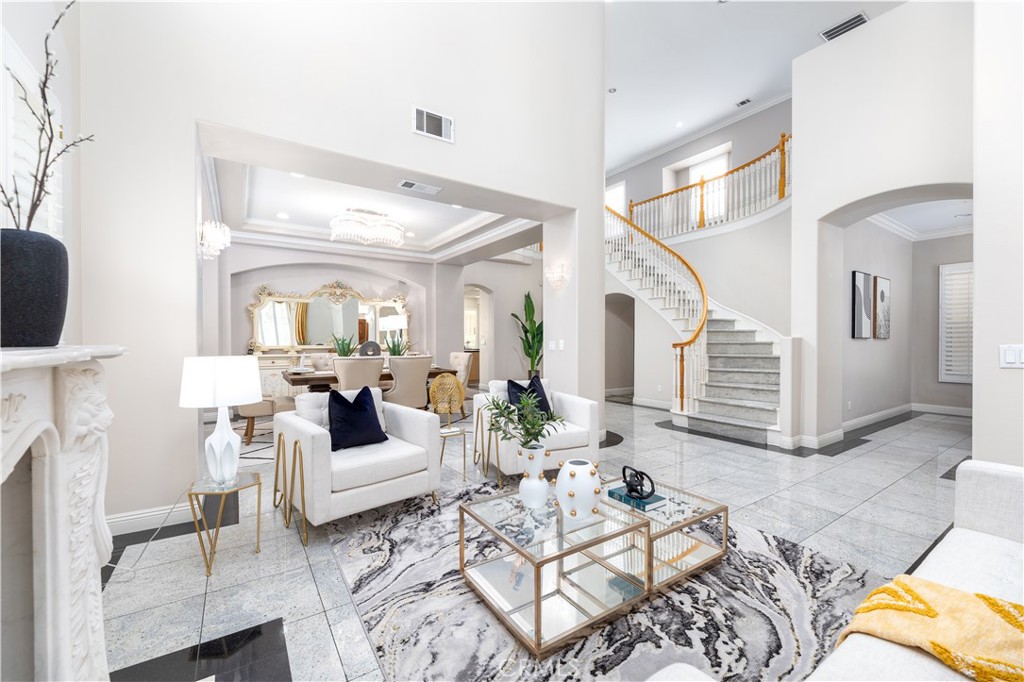 688 Radbury Place