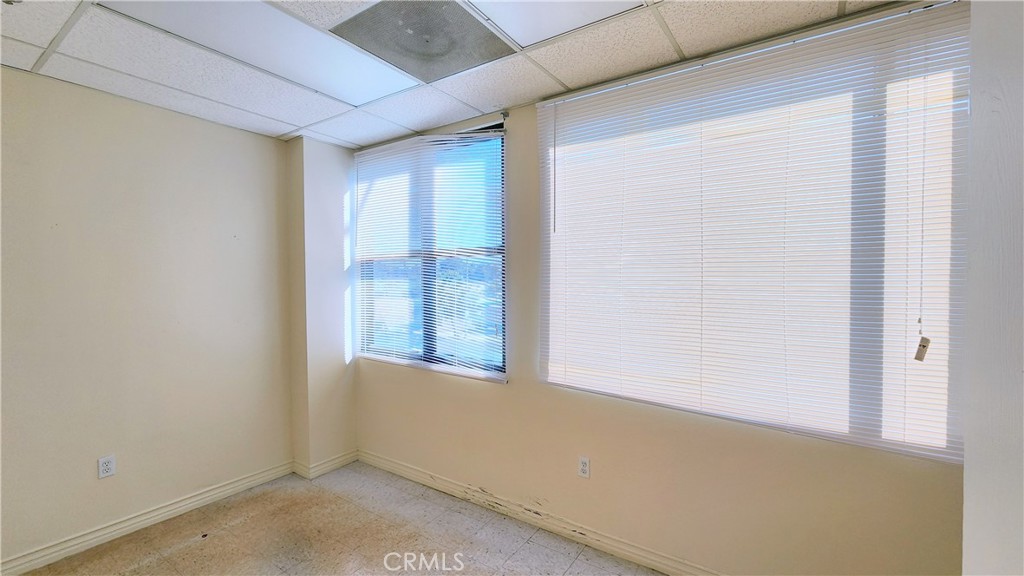 9496 Magnolia Avenue 205