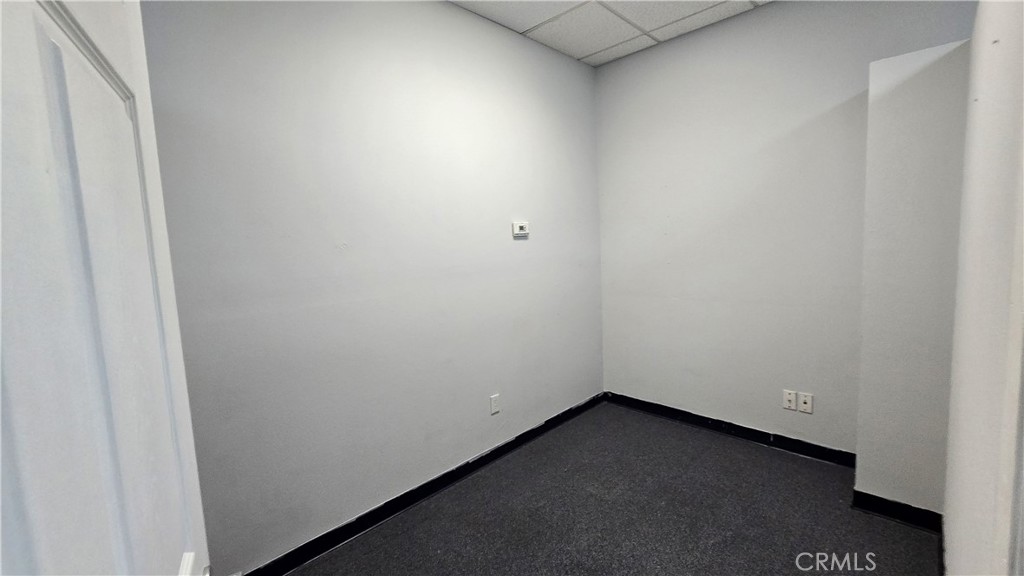 9496 Magnolia Avenue 208