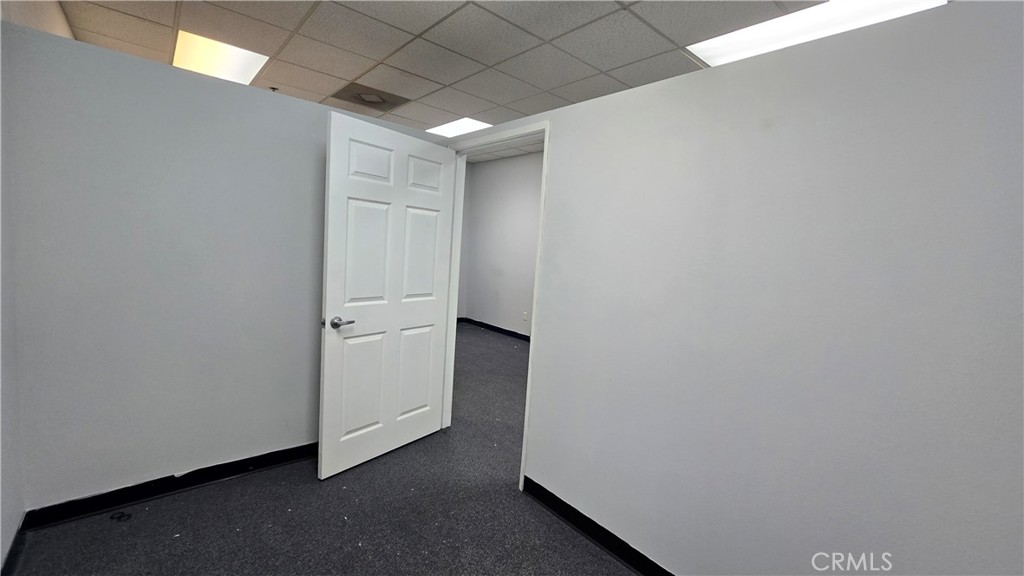 9496 Magnolia Avenue 208