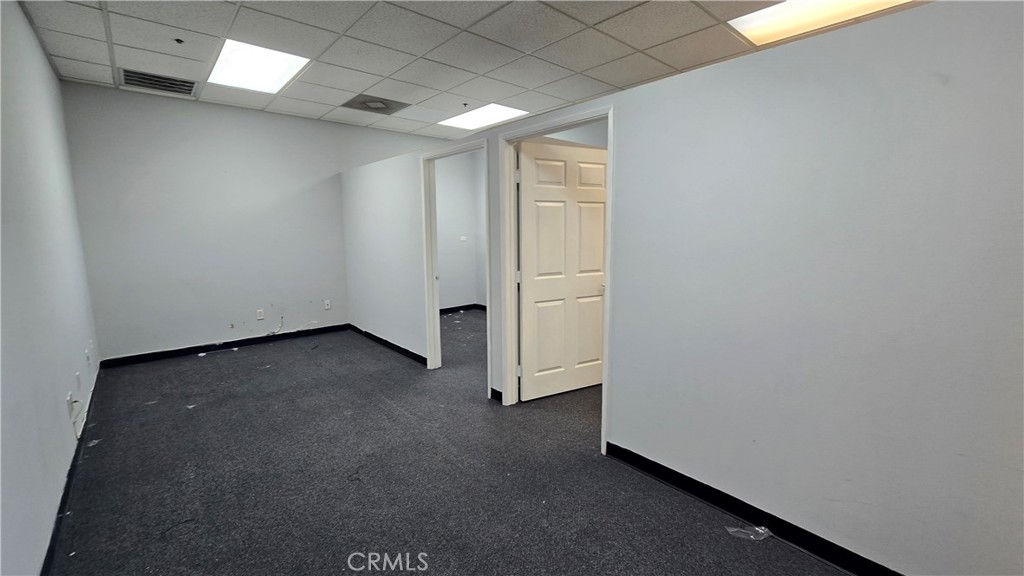 9496 Magnolia Avenue 208