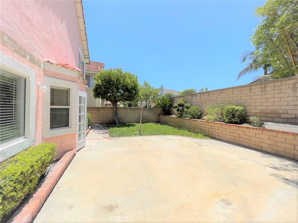 14328 Autumn Hill Lane