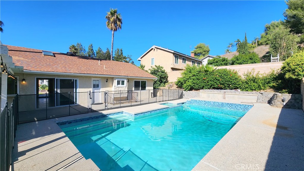 1522 Silver Rain Drive