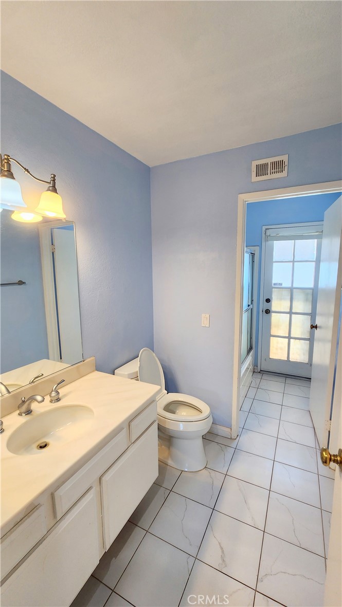 1522 Silver Rain Drive