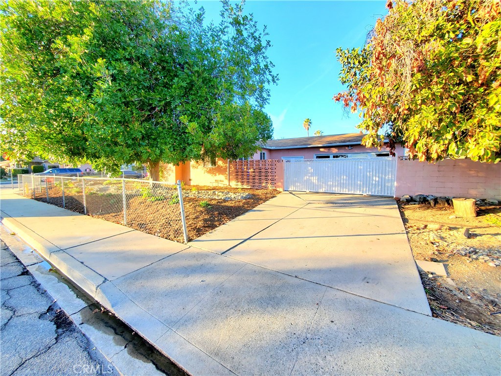 1926 Bonnie Brae Street