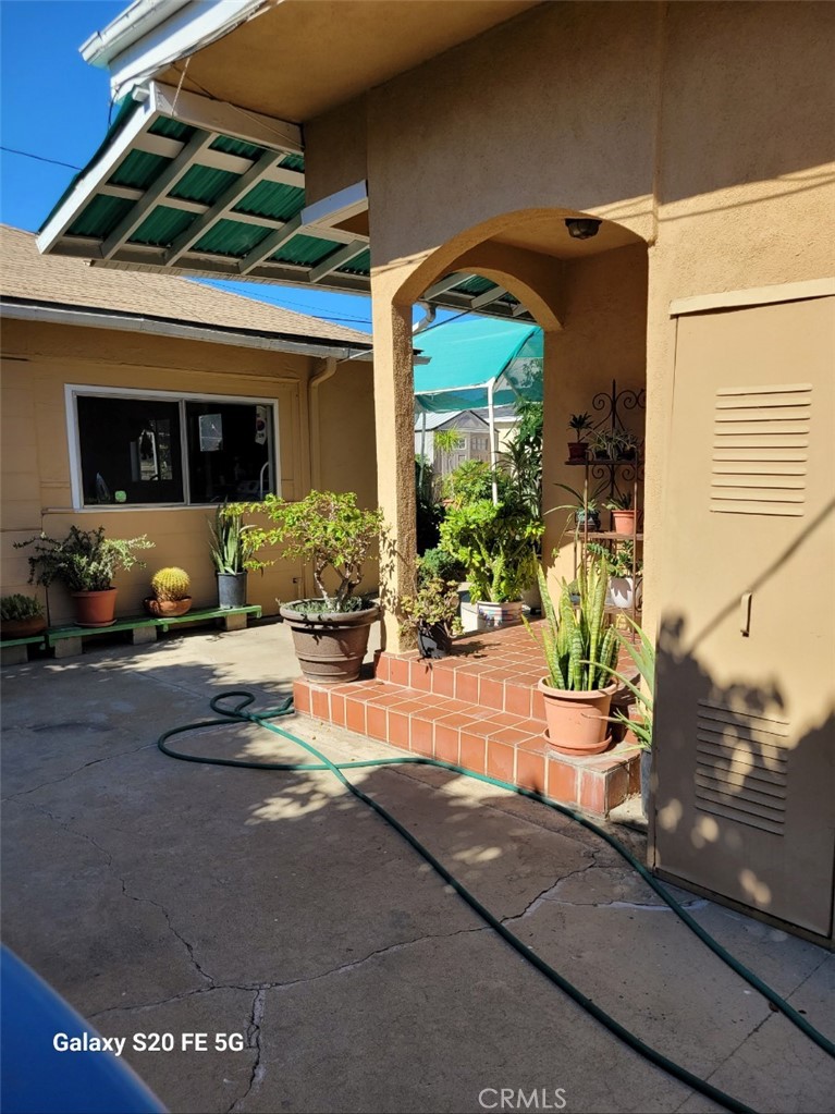 1137 Geranio Drive