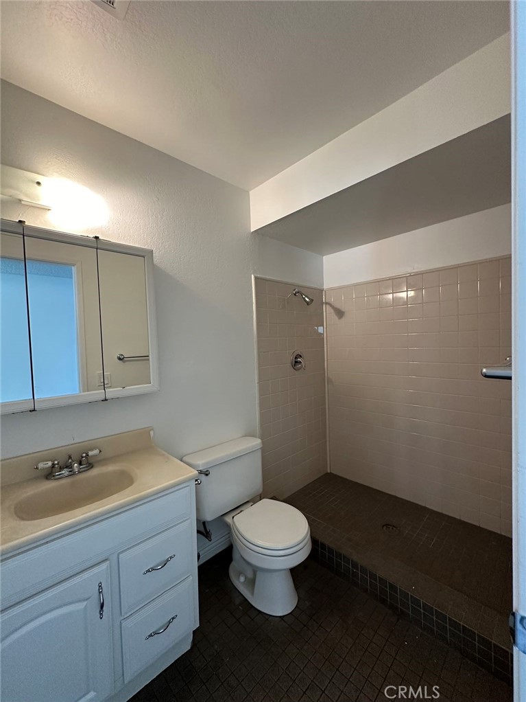 34 Elksford Avenue 3