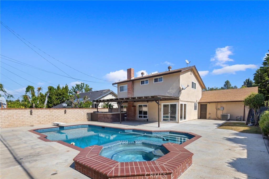 423 Canoe Cove Drive