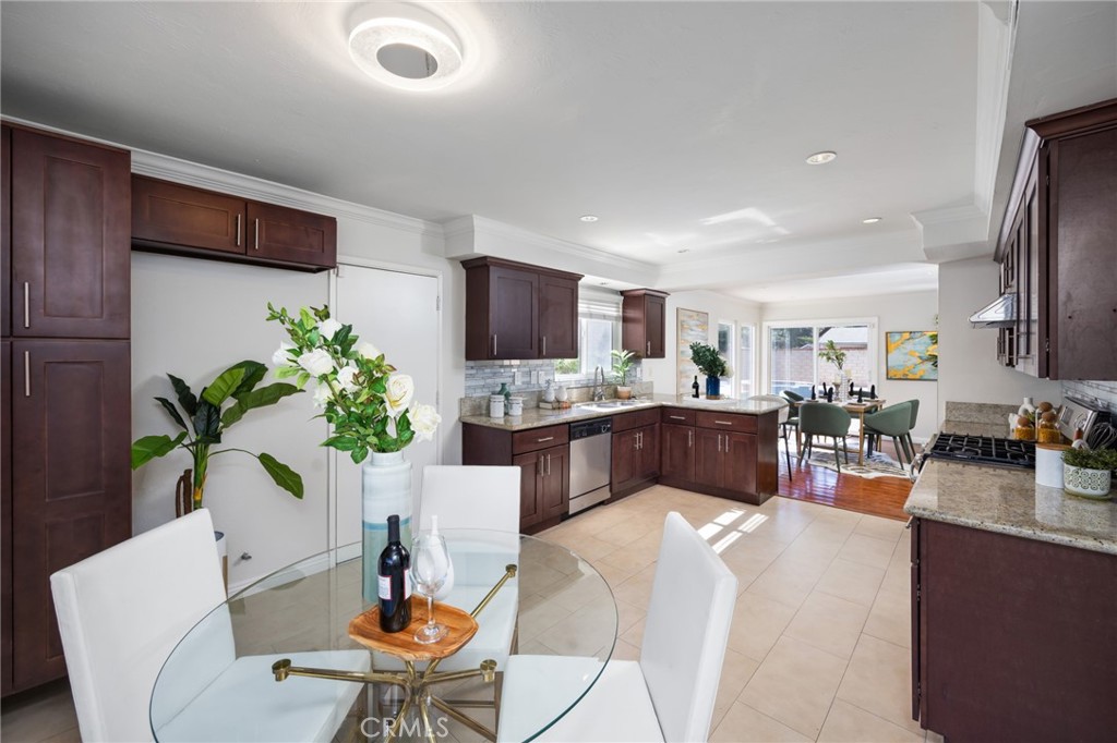 423 Canoe Cove Drive
