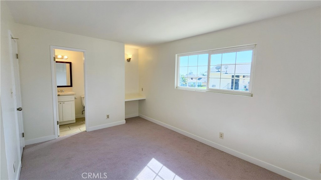 2325 Angela Street 3