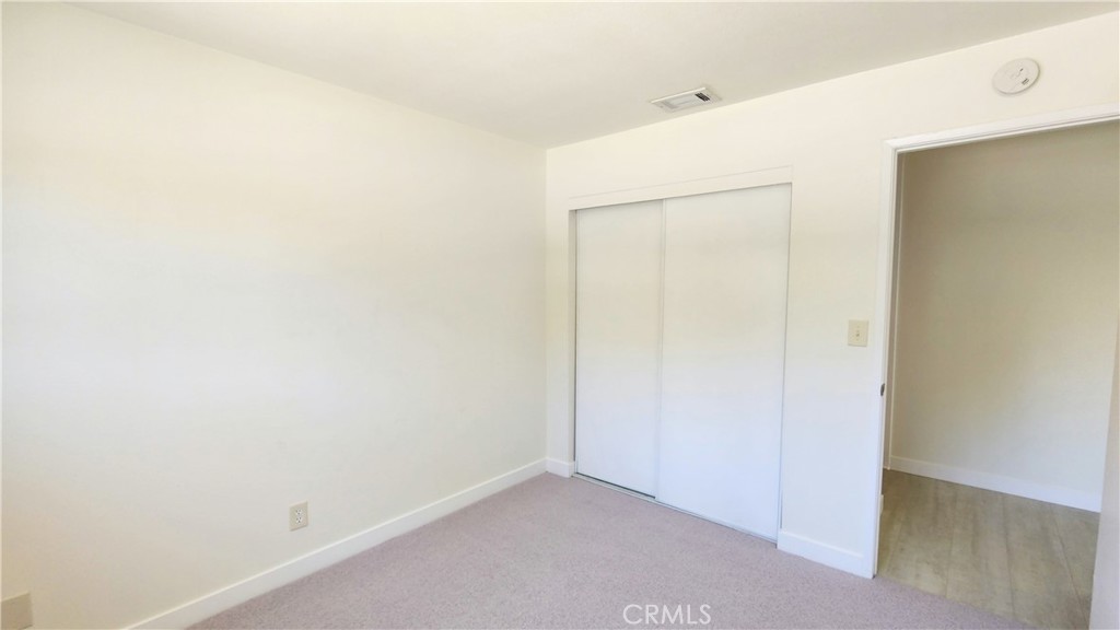 2325 Angela Street 4