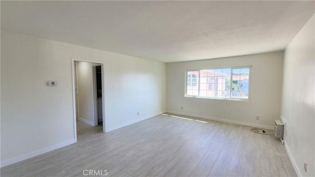 2325 Angela Street 4