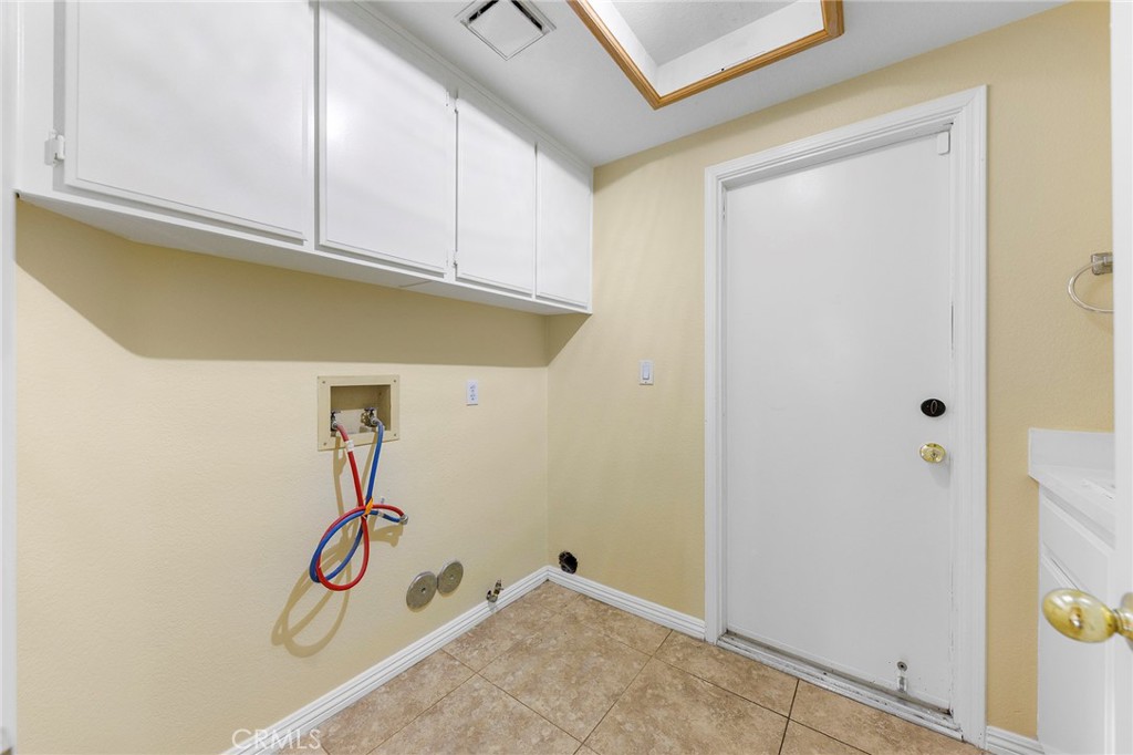 11259 Oak Brook Court