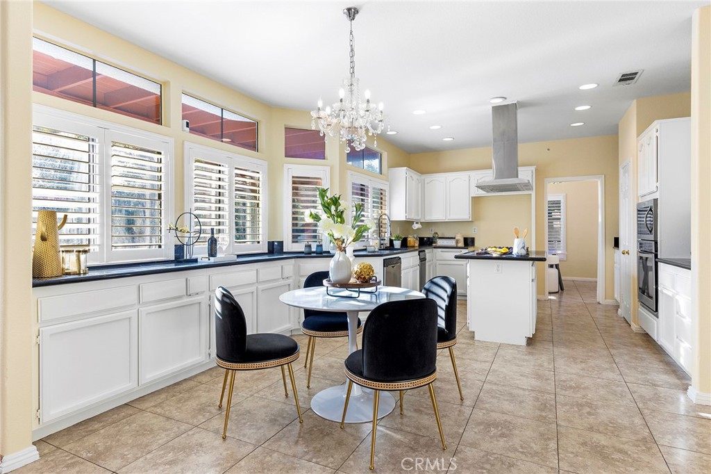 11259 Oak Brook Court
