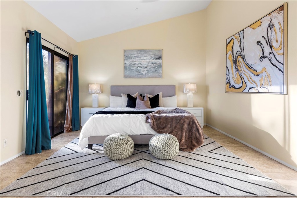 11259 Oak Brook Court