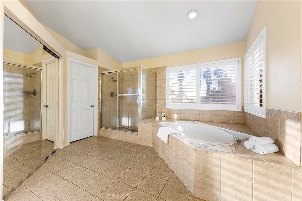 11259 Oak Brook Court