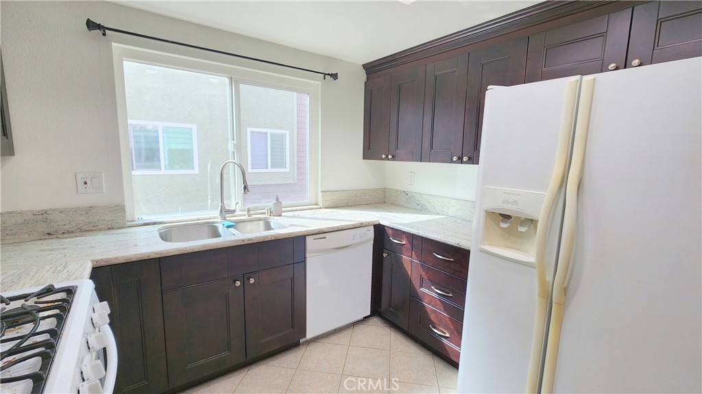 78 Harkness Avenue 7