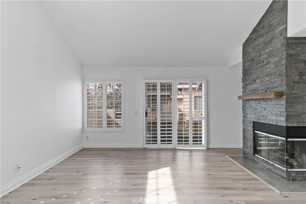 27892 Via Bellaza