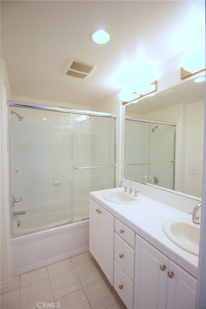 15706 Main Street