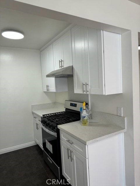 2313 E Santa Fe Avenue 5