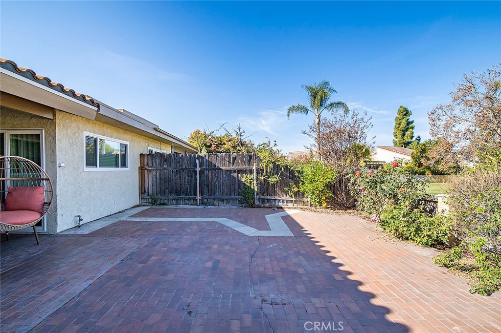 425 Champlain Drive