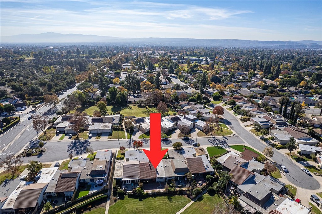 425 Champlain Drive