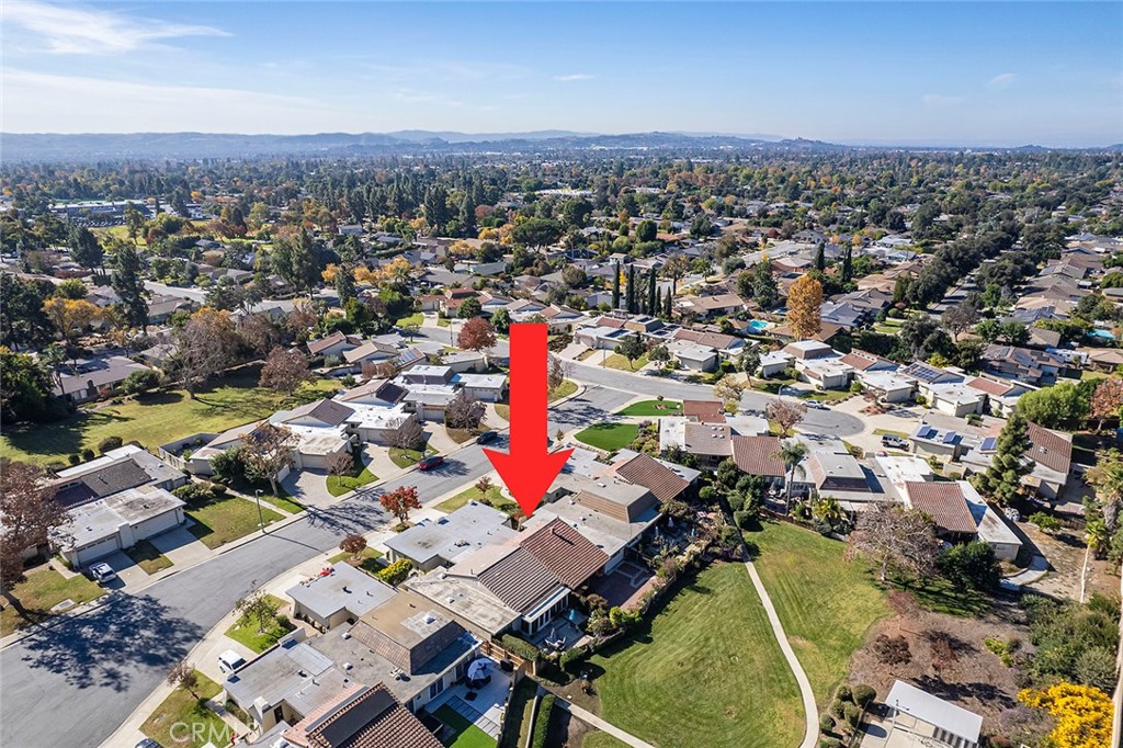 425 Champlain Drive