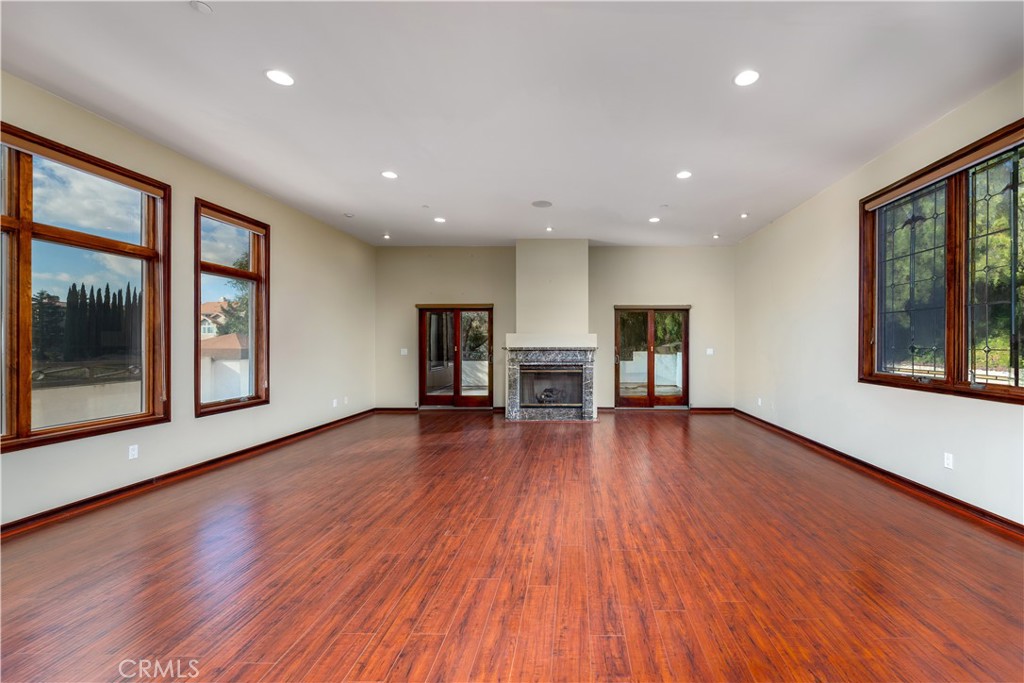 1939 Derringer Lane