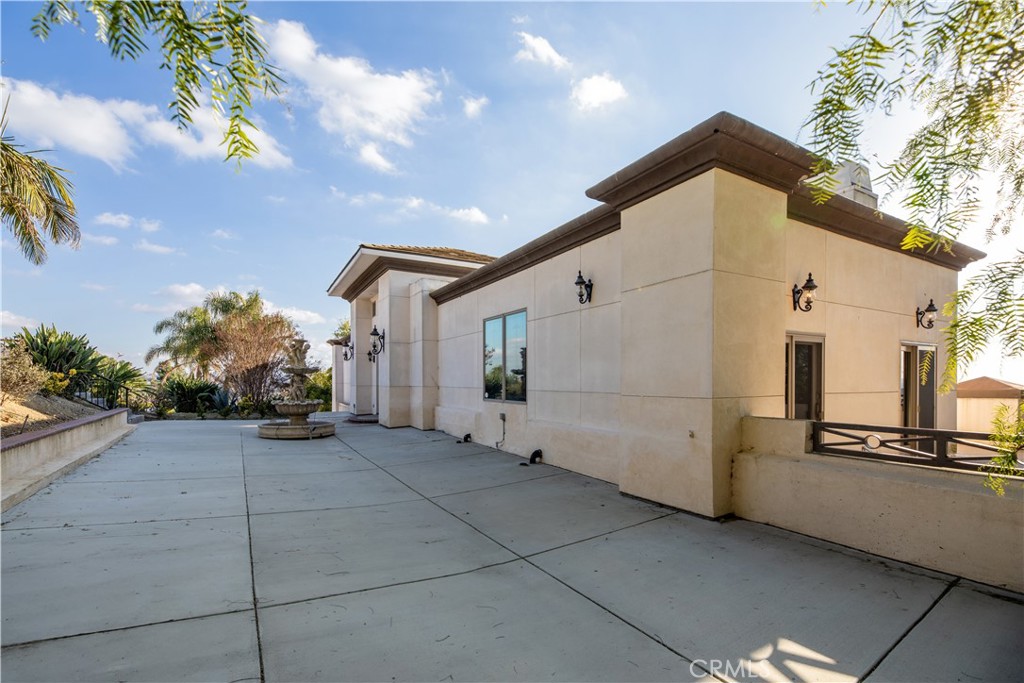 1939 Derringer Lane