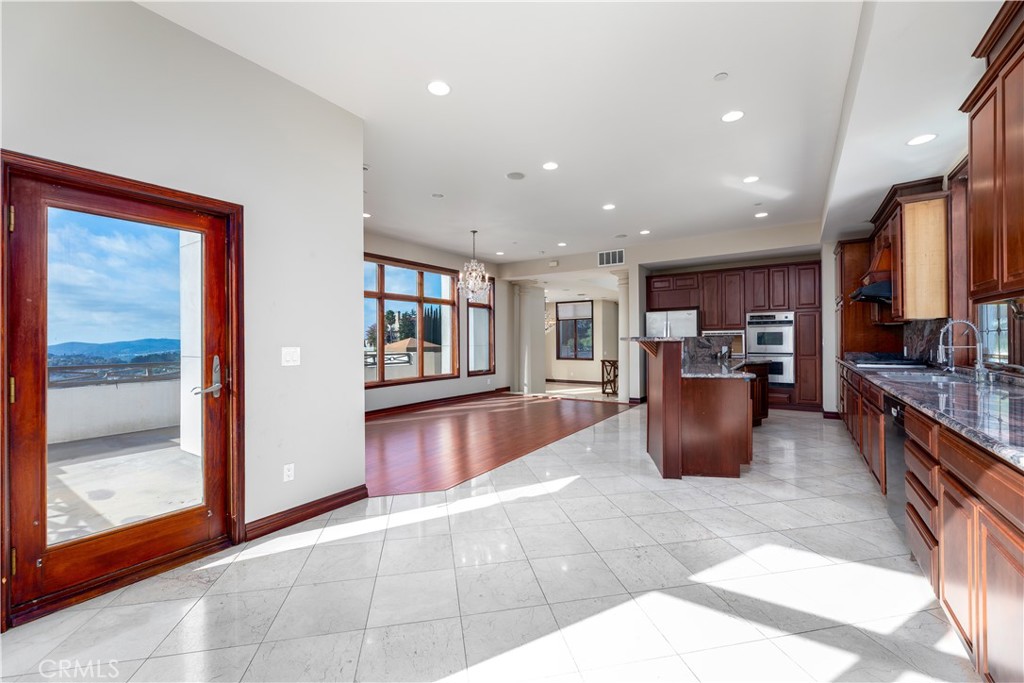 1939 Derringer Lane