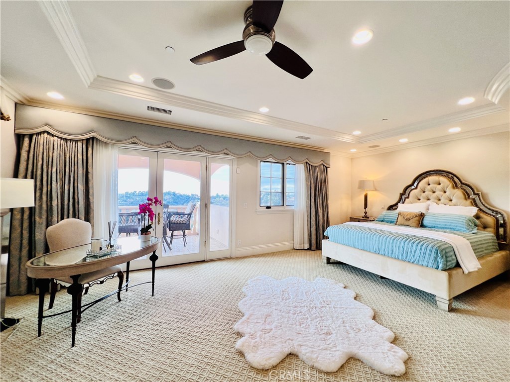 2137 Derringer Lane