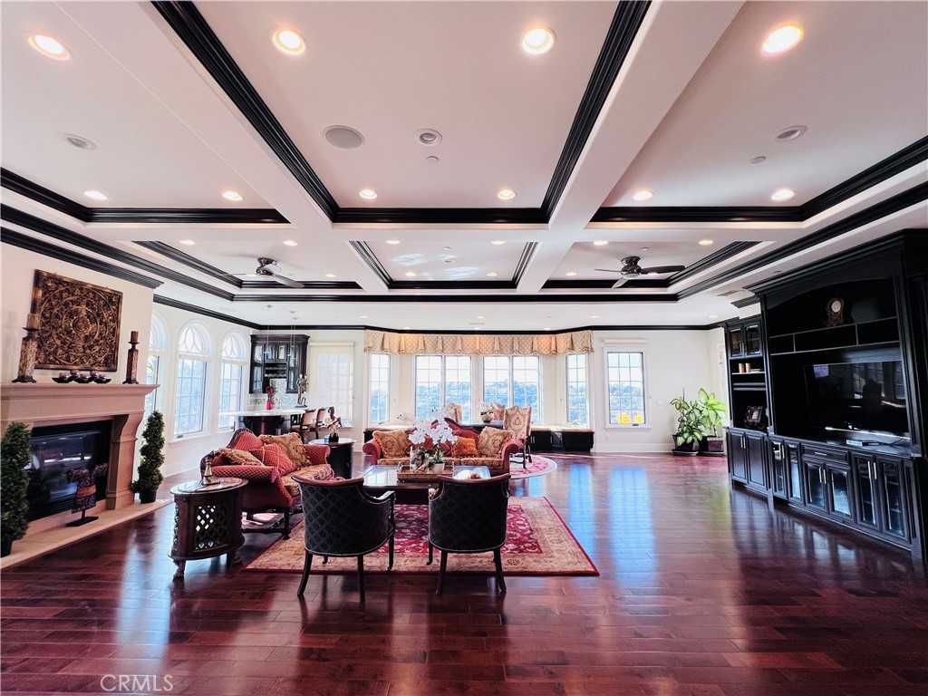 2137 Derringer Lane