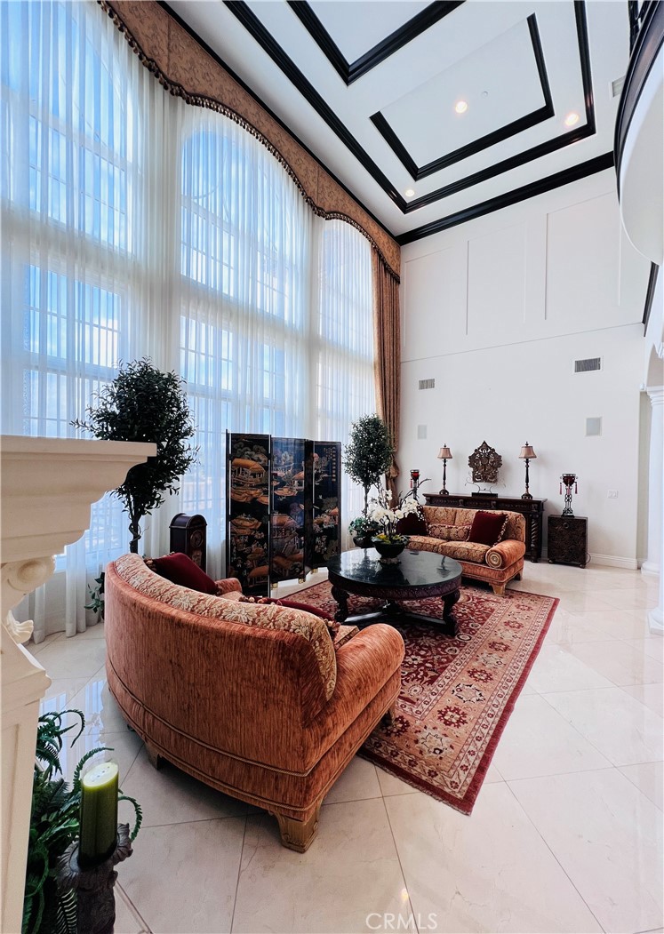 2137 Derringer Lane