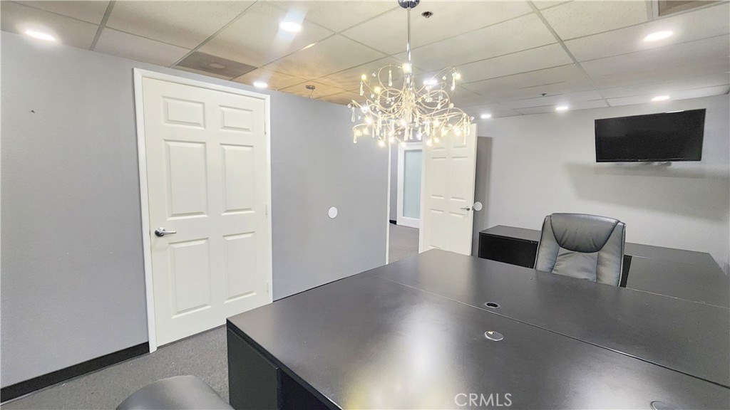 9496 Magnolia Avenue 202