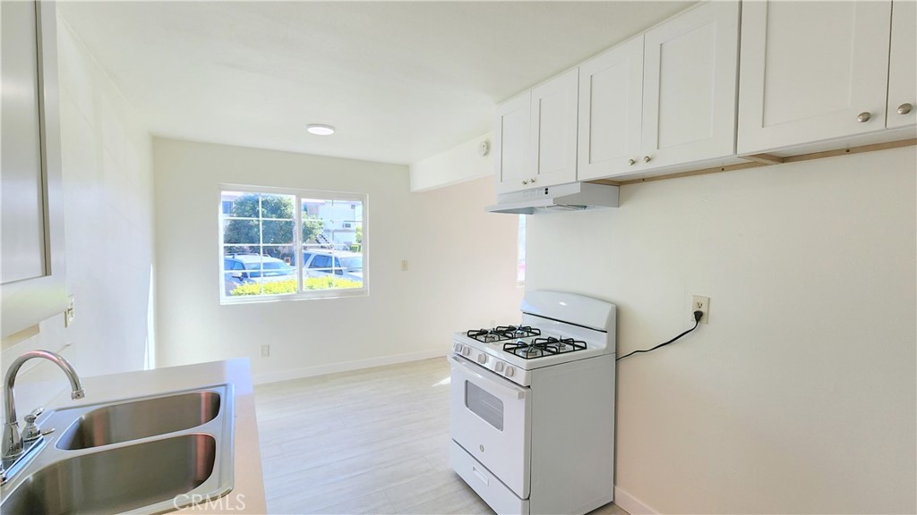 2325 Angela Street 2
