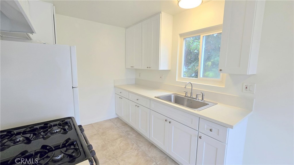 305 Orchid Lane 1