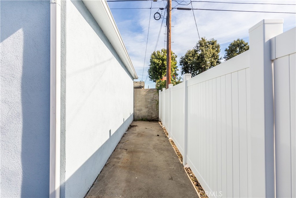 3770 Cherrywood Avenue