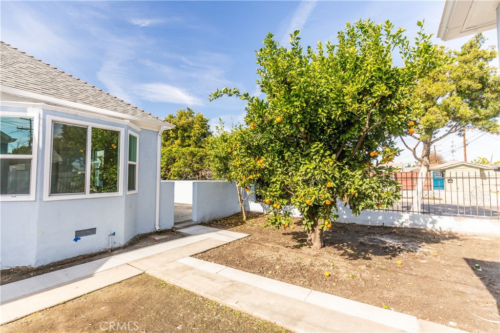3770 Cherrywood Avenue