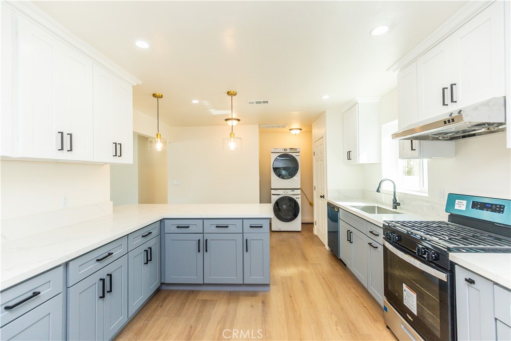 3774 Cherrywood Avenue