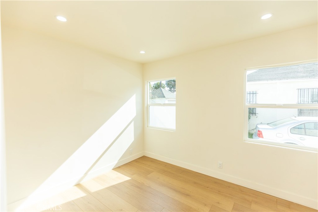 3774 Cherrywood Avenue