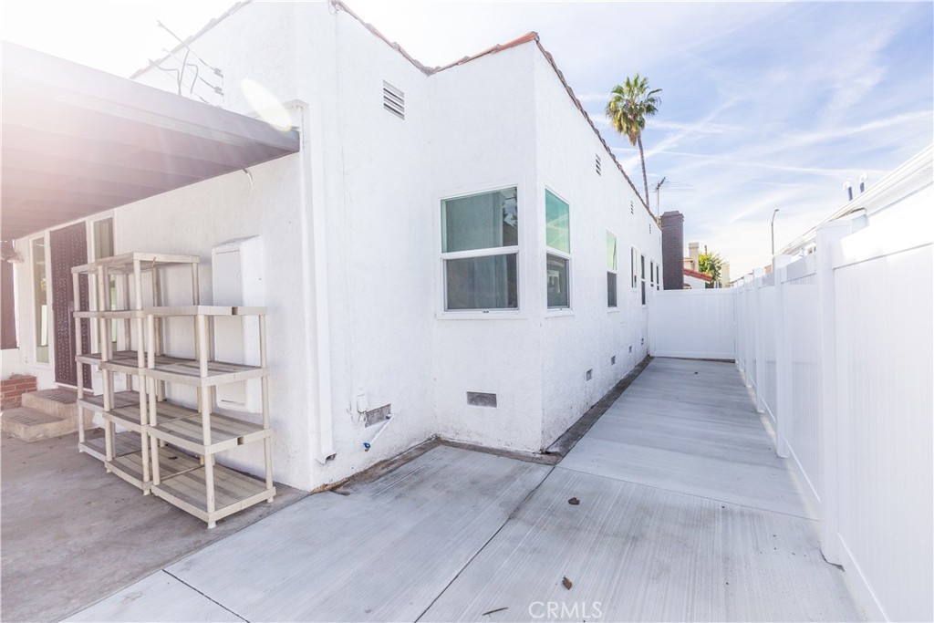 3774 Cherrywood Avenue