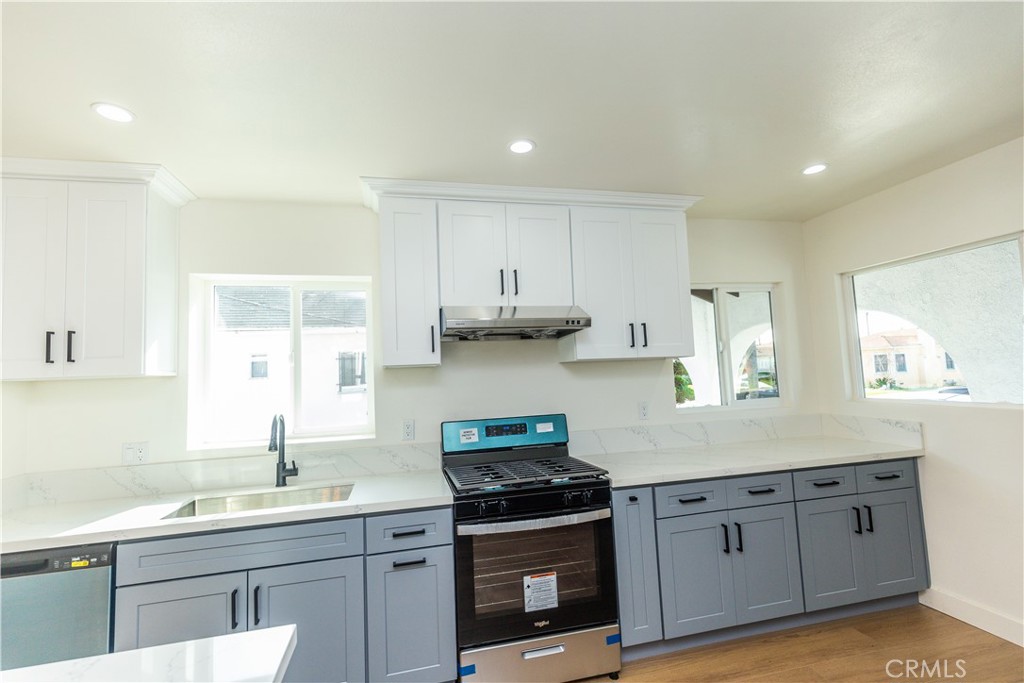 3774 Cherrywood Avenue