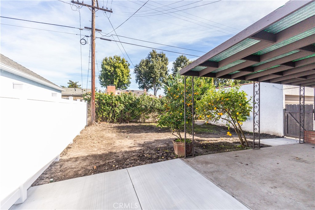 3774 Cherrywood Avenue