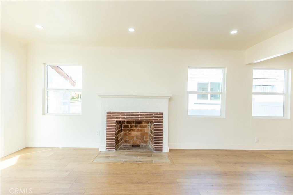 3774 Cherrywood Avenue